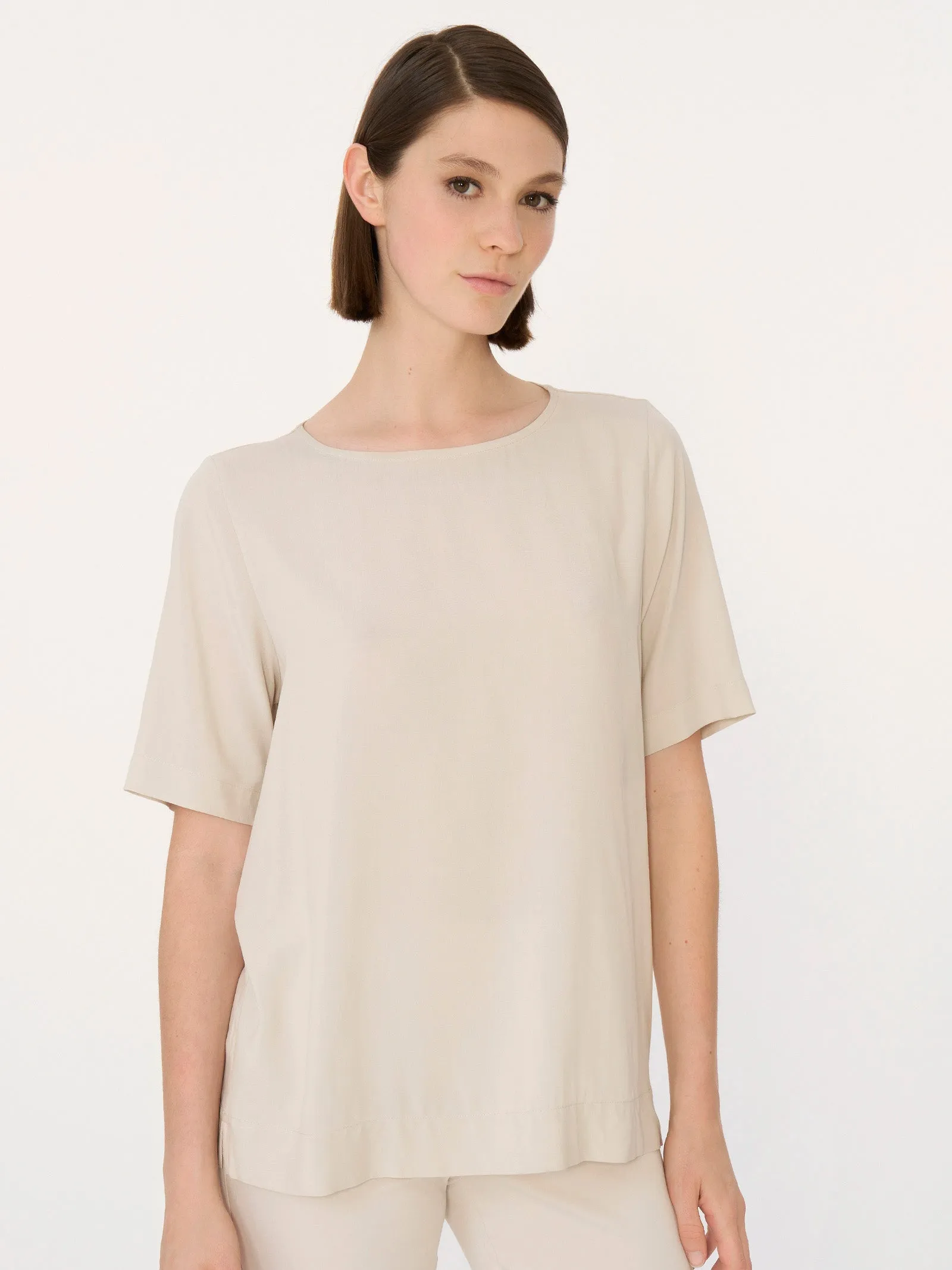 Blusa a manica corta in Ecoseta - Bianco