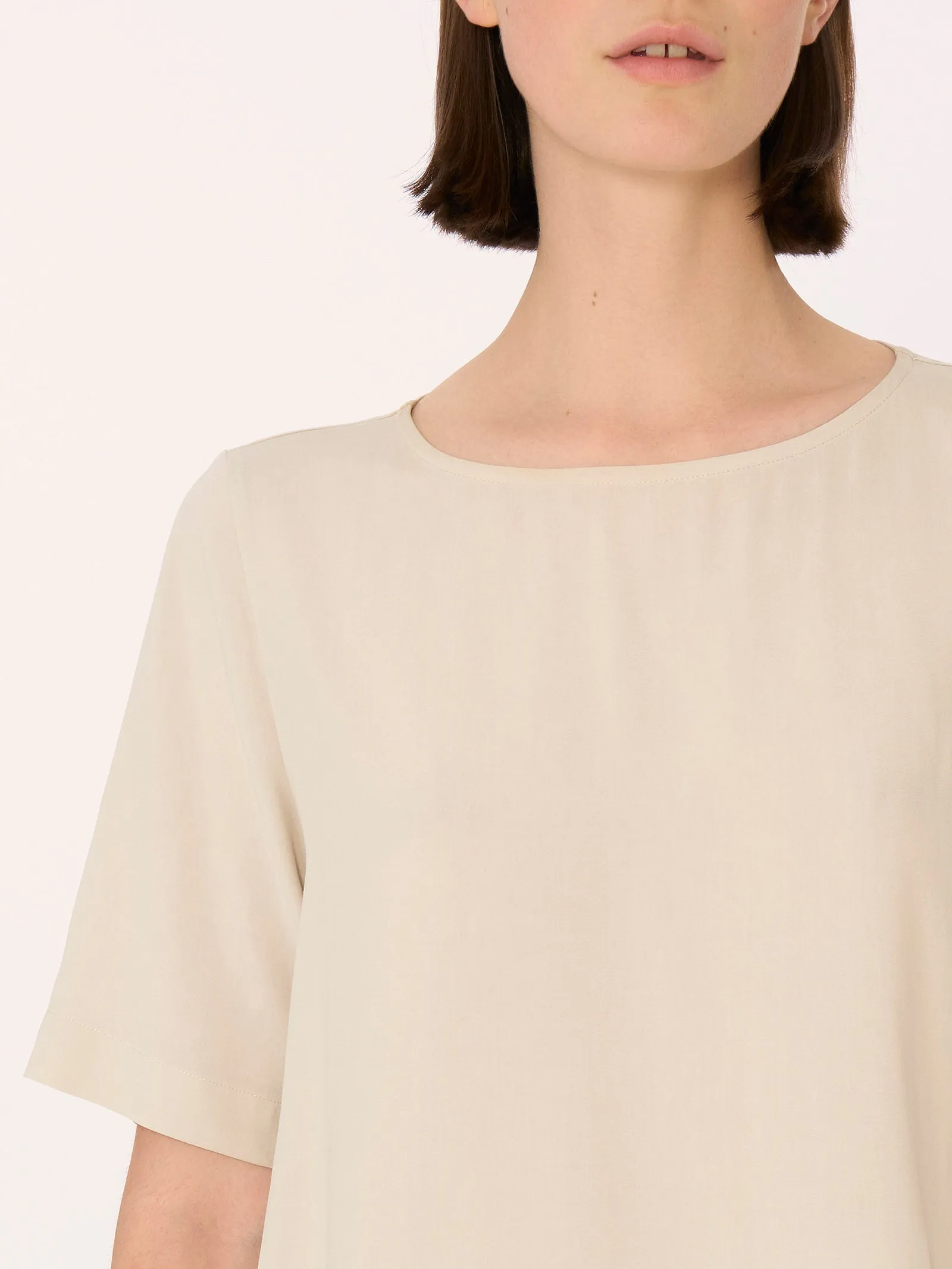 Blusa a manica corta in Ecoseta - Bianco