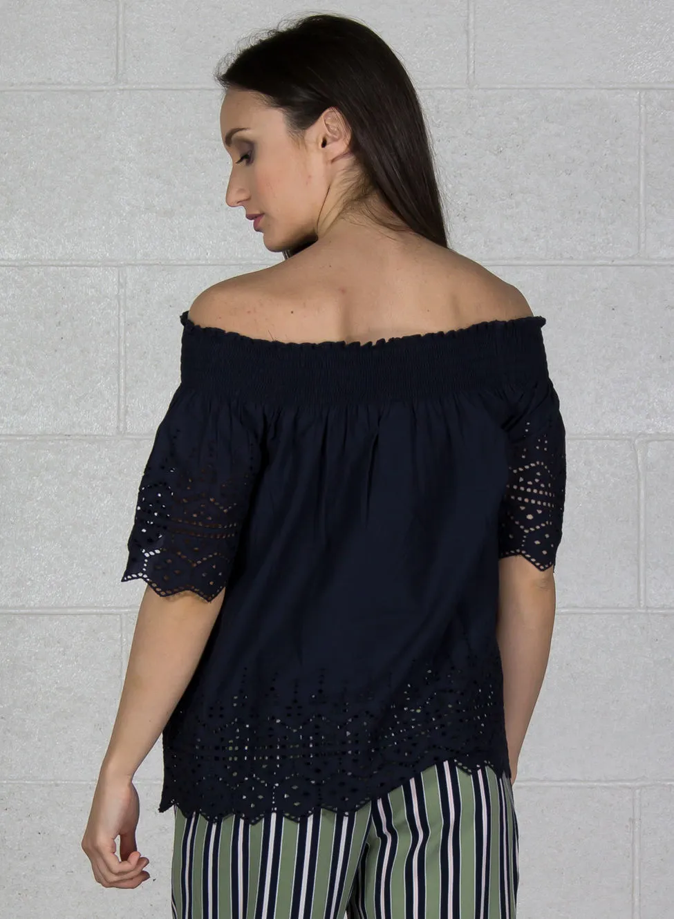 blusa con pizzo sangallo