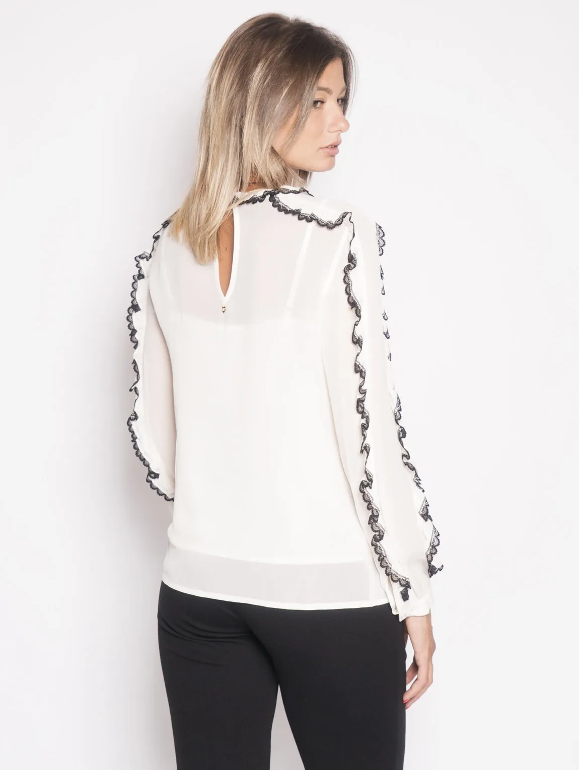 Blusa con Volant e Pizzo Bianca